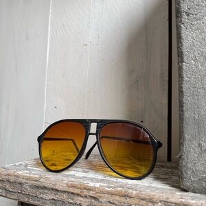 Vintage oversized aviator 70s style amber gradient sunglasses 90s moto driving